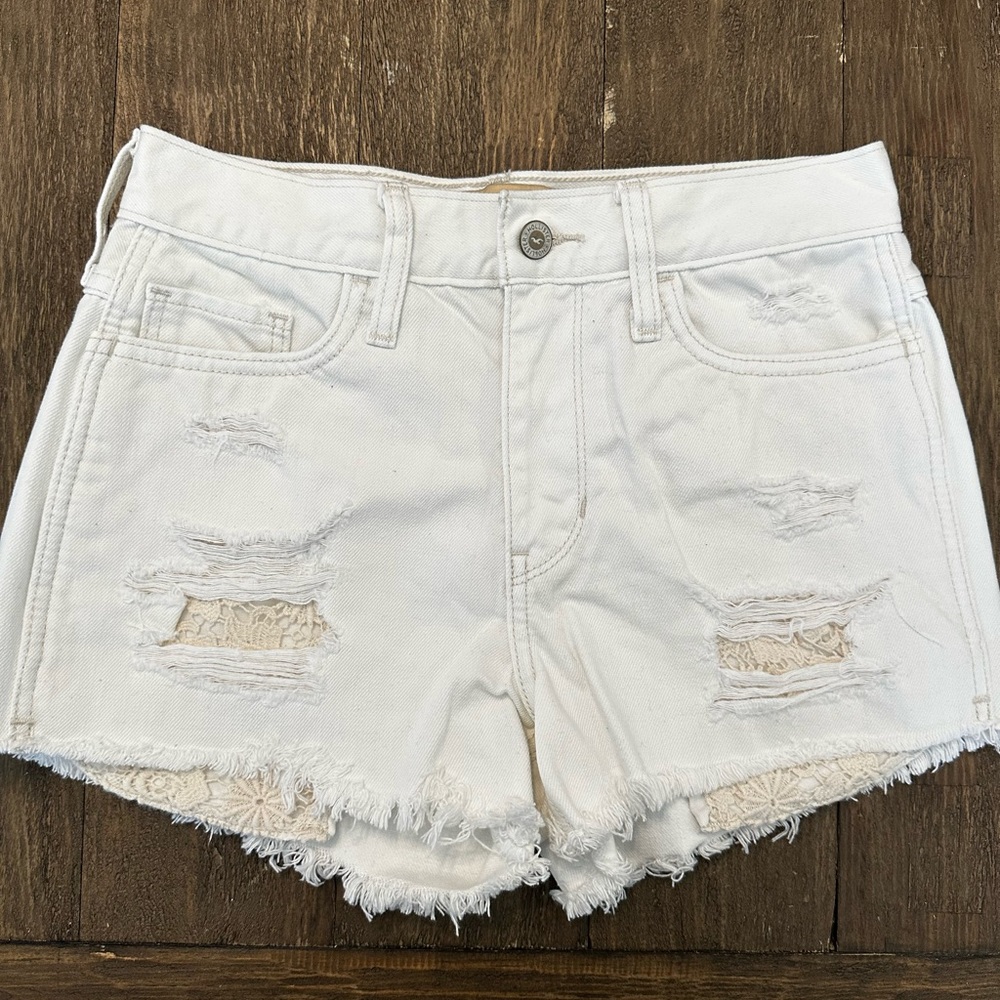 Juniors Hollister White Jean Shorts Size 3